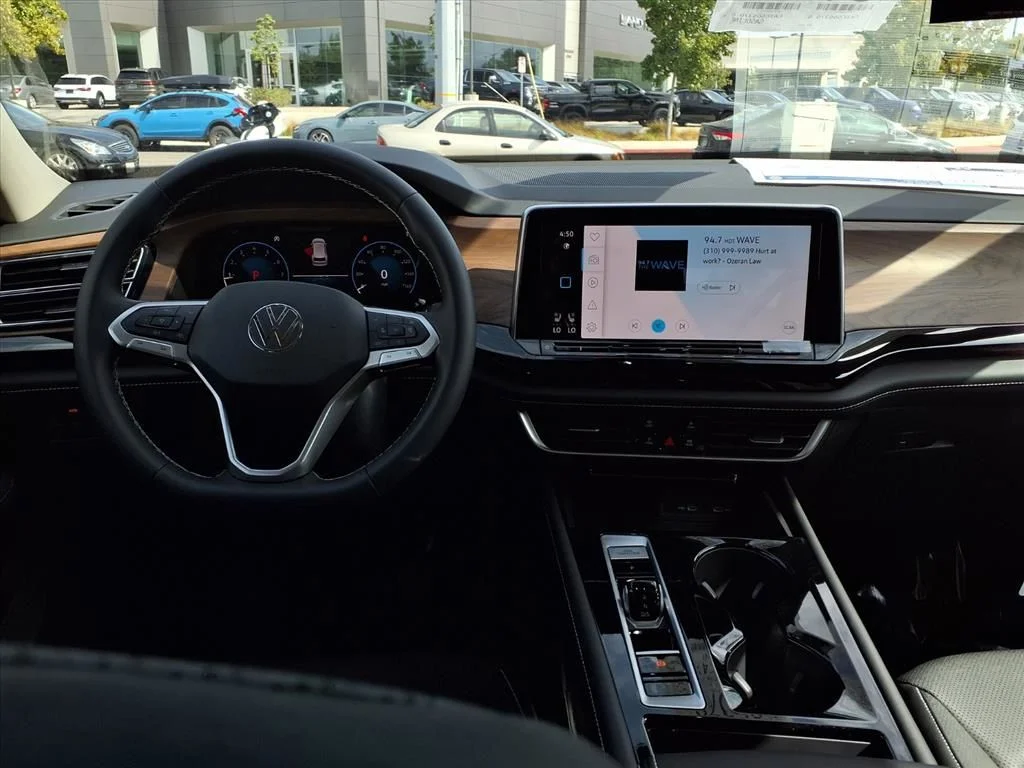 2026 Volkswagen Atlas SE w/Tech - Photo 19