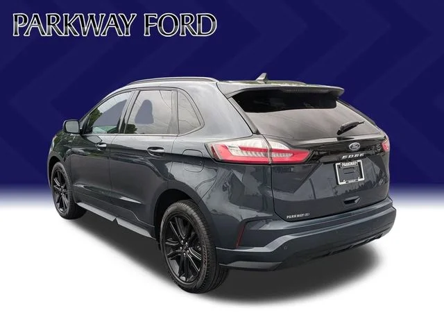 Used 2024 Blue Ford ST Line image 7