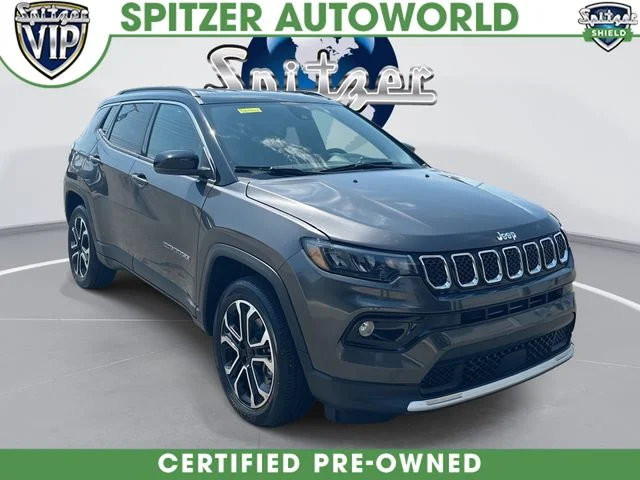 2023 Jeep Compass Limited 4X4's photo