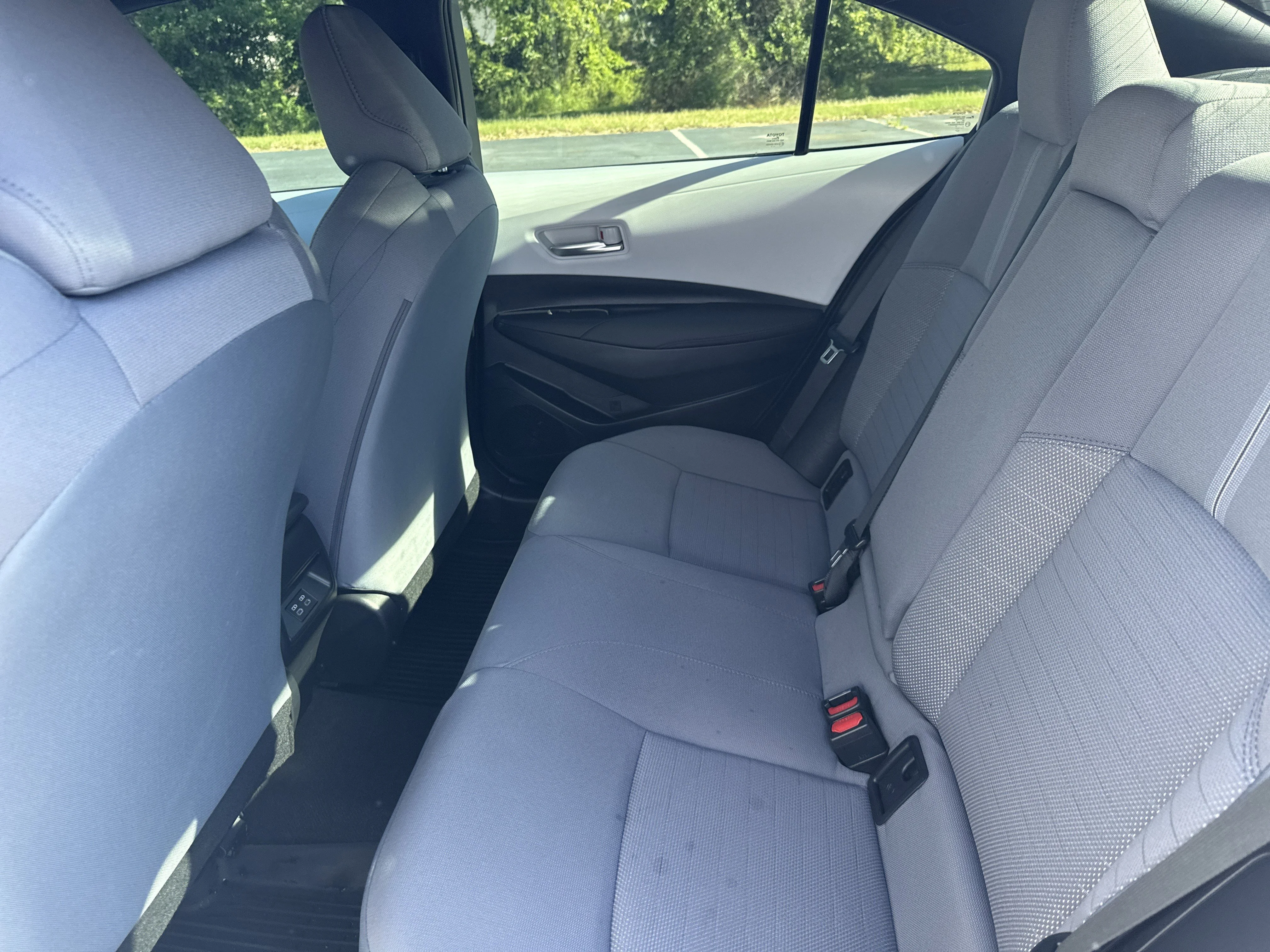 Used 2024  Toyota  image 23