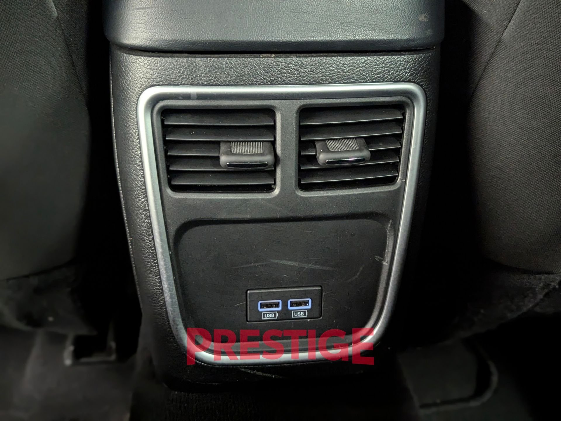 Used 2023 Red Dodge SXT image 27