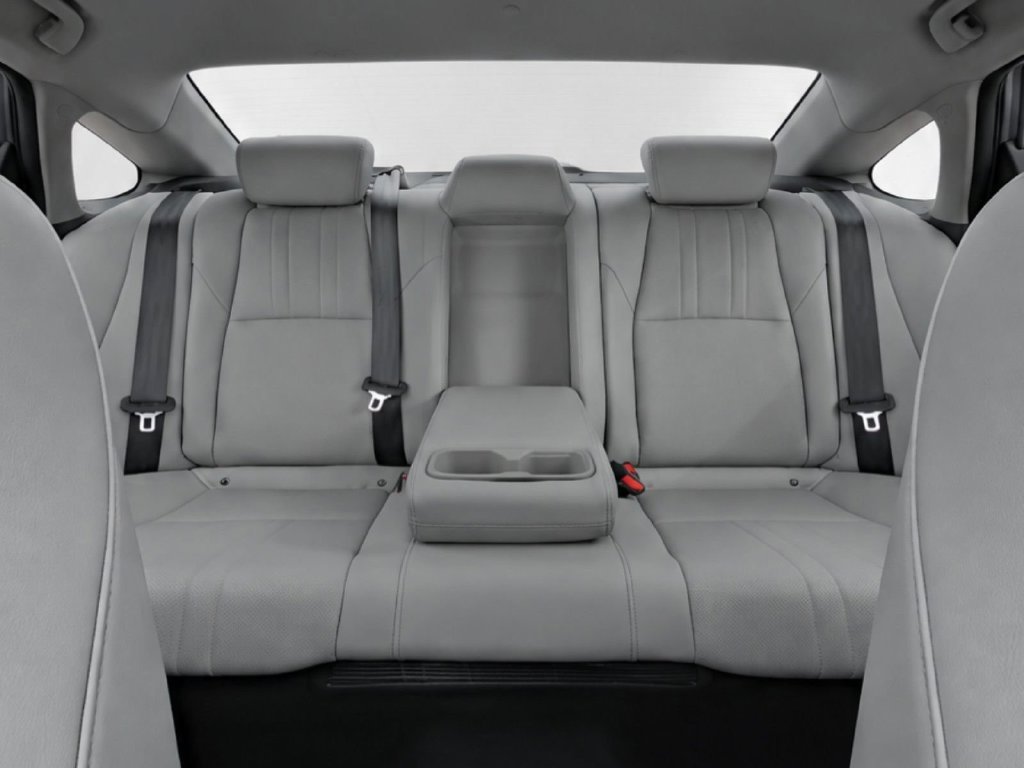 Used 2019  Honda Touring image 22