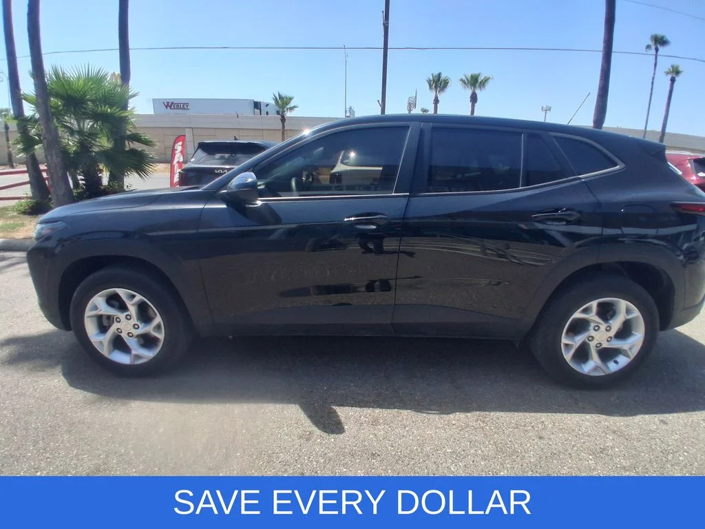 Used 2025 Black Chevrolet LS image 4