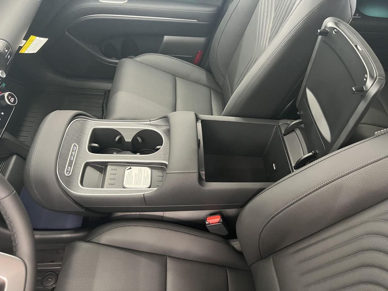 New 2027 Creamy White Pearl Hyundai SEL Premium 8P image 18