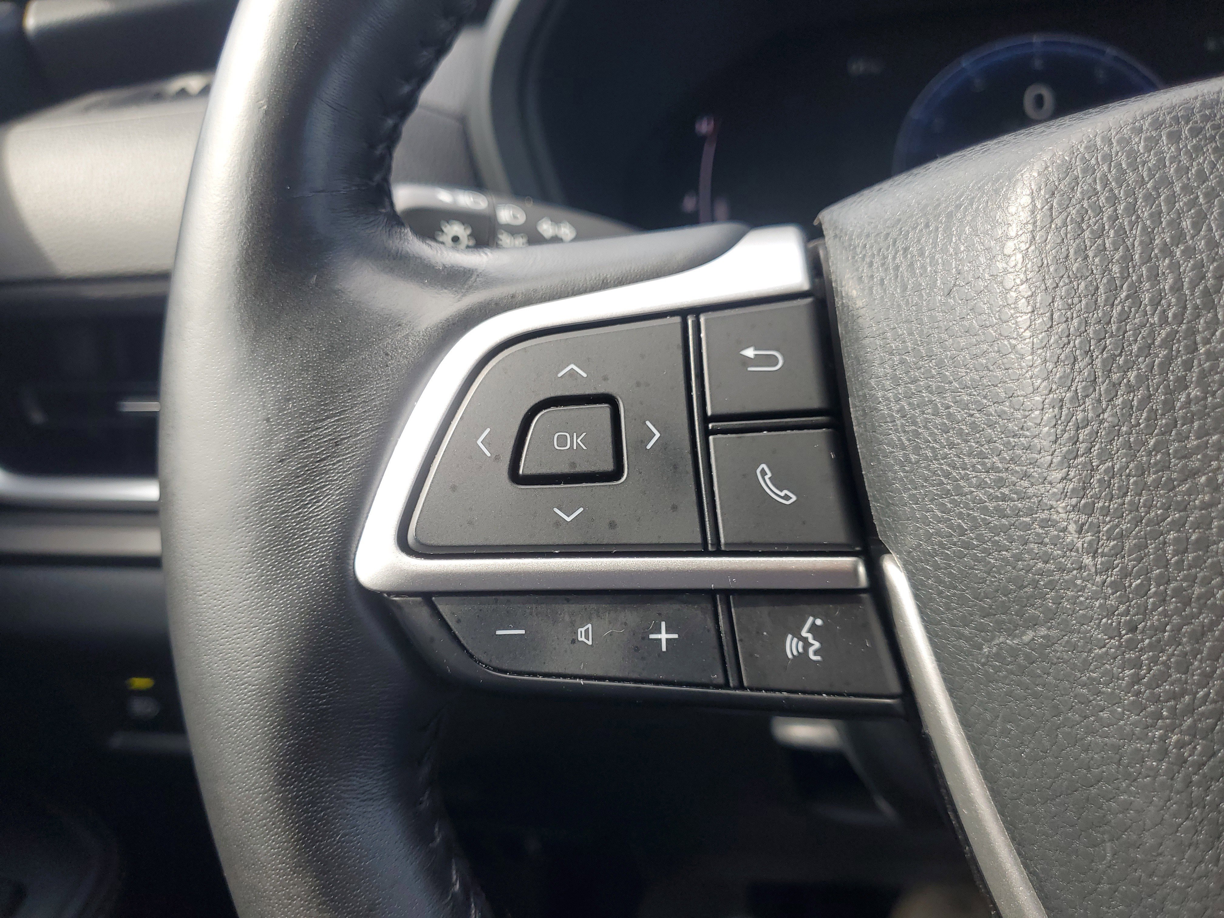 Used 2024 Celestial Silver Metallic Toyota XLE image 22
