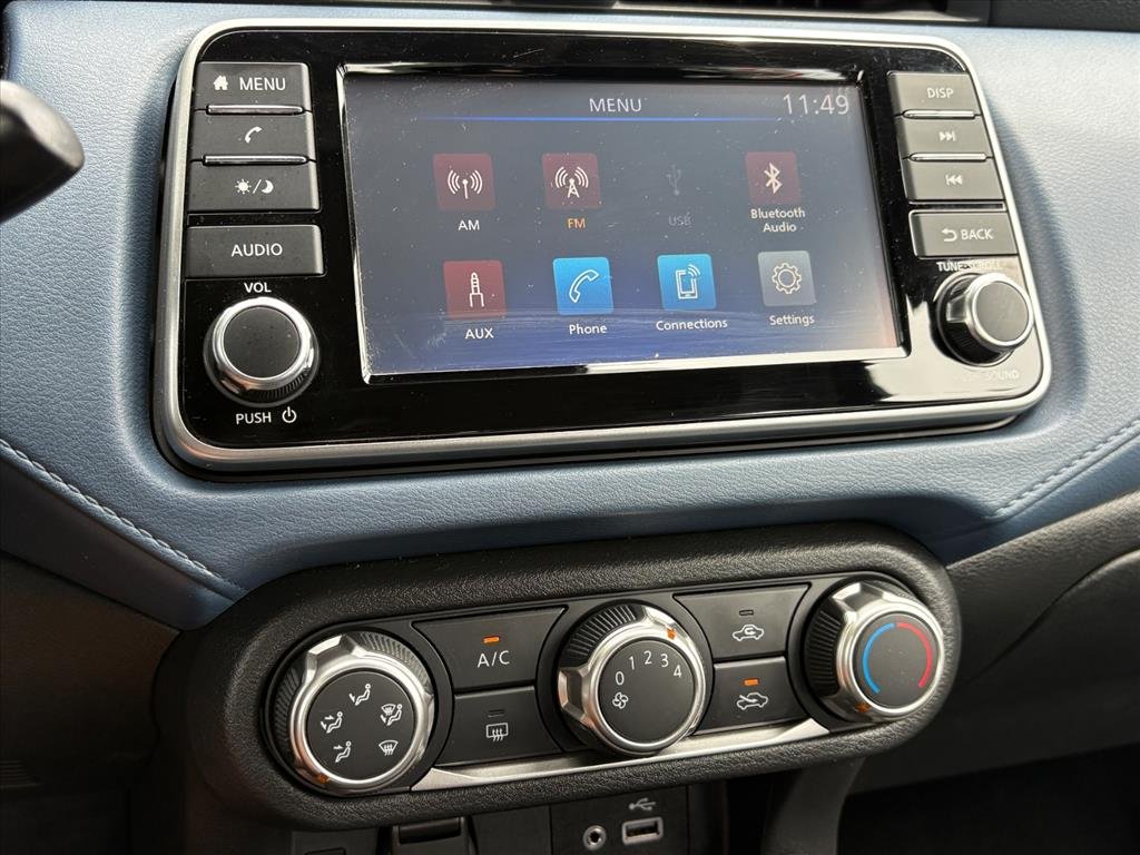 2025 Nissan Versa Sedan SV - Photo 10