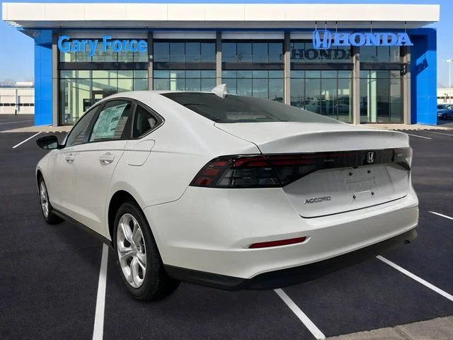 New 2026 Platinum White Pearl Honda LX image 3