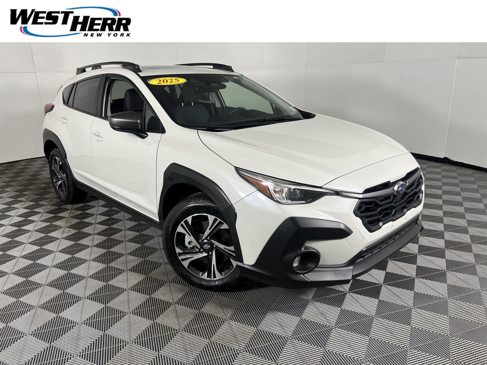 Used 2025 Crystal White Pearl Subaru Premium image 1