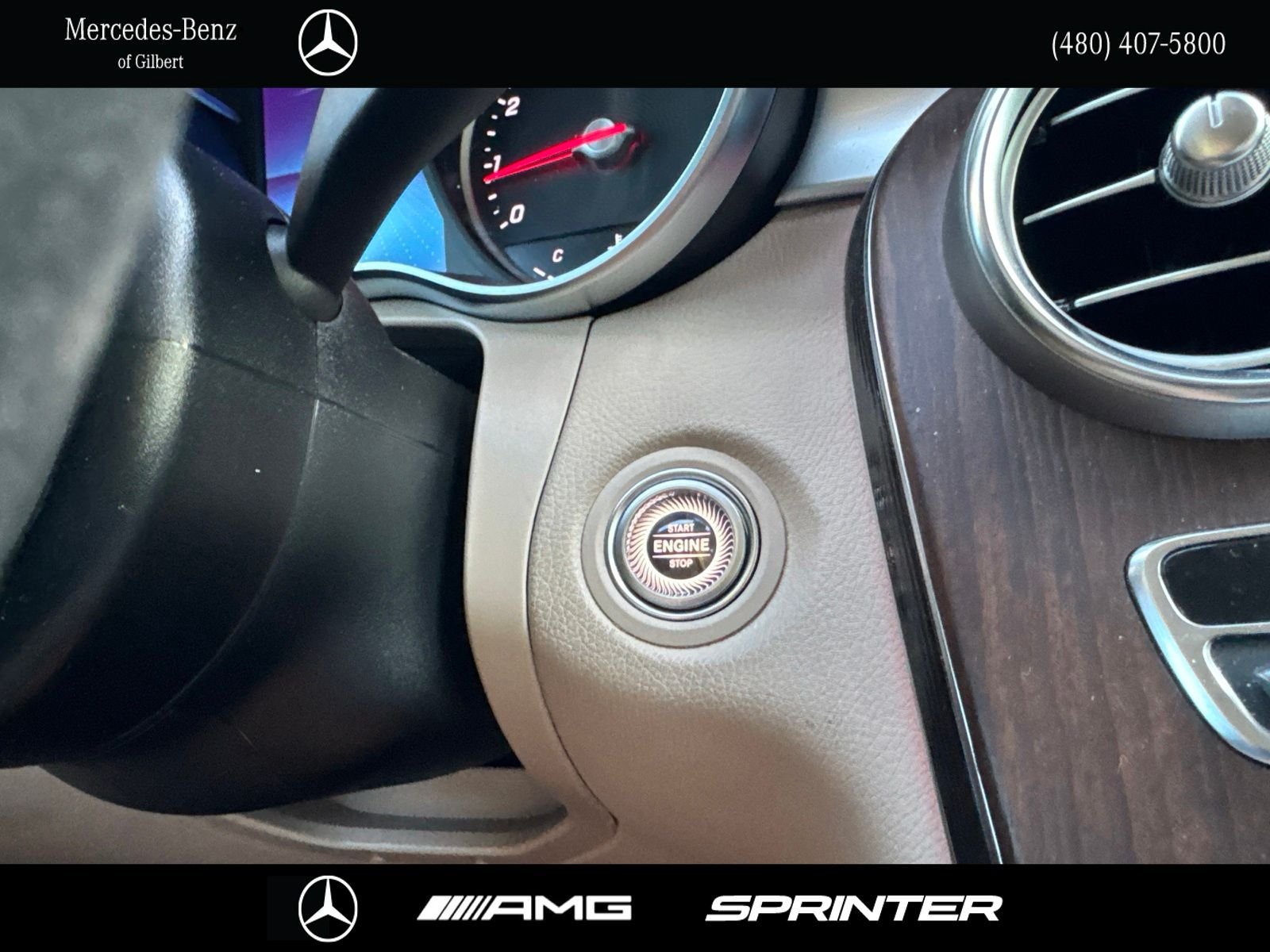 Certified Used 2022  Mercedes-Benz GLC 300 image 30