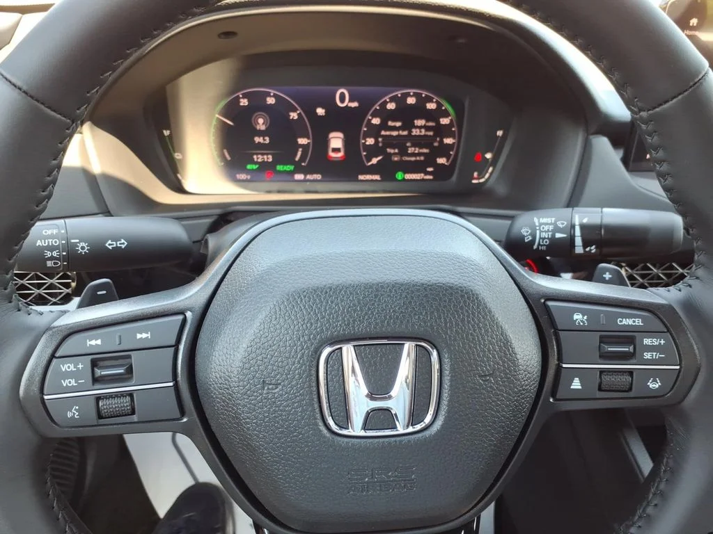 New 2026 Solar Silver Metallic Honda Sport Hybrid image 10
