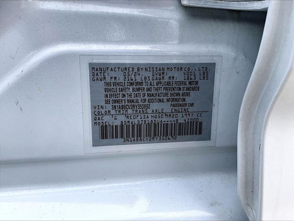 Used 2024 White Nissan SV image 33