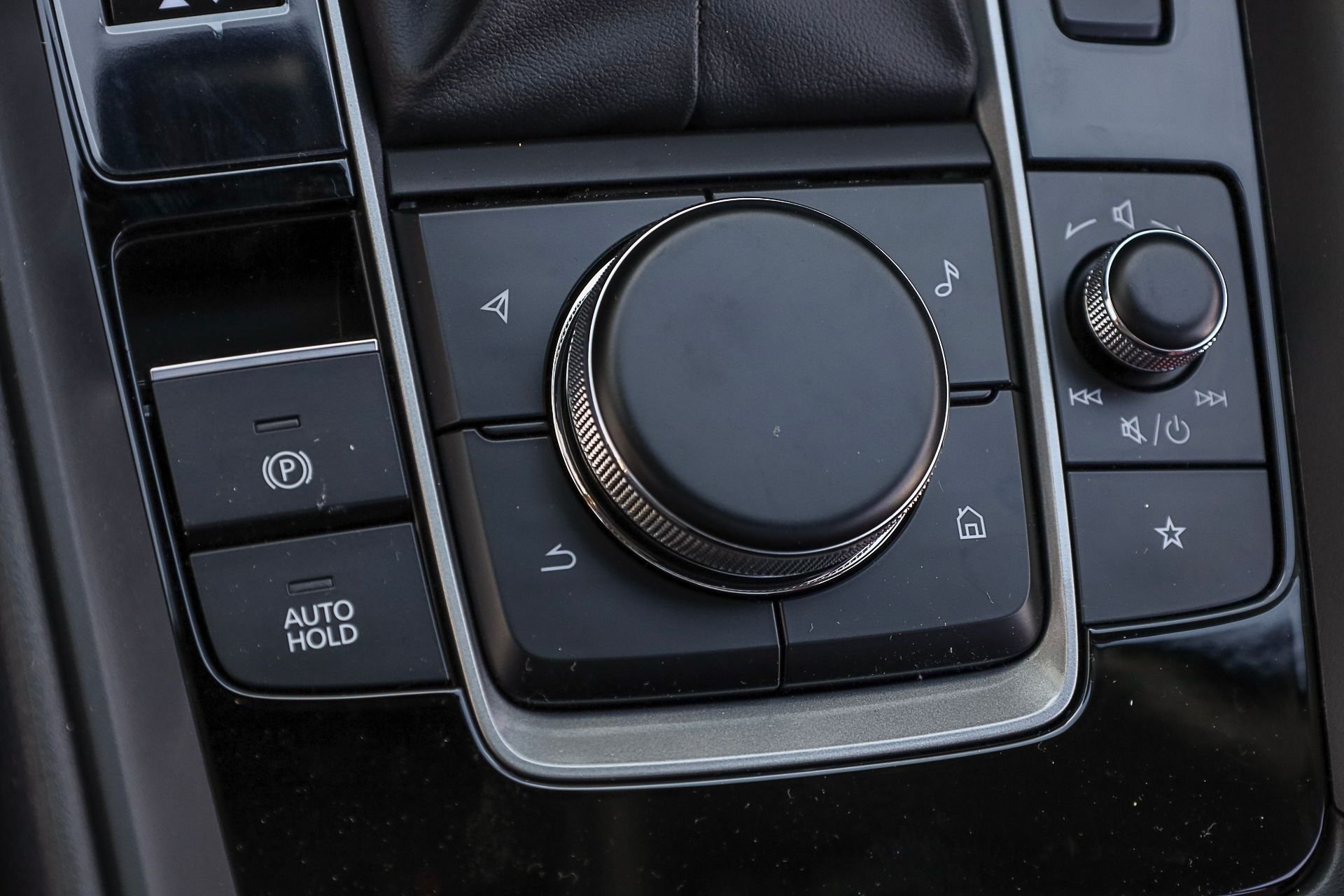New 2026 Wind Chill Pearl Mazda Premium AWD image 16