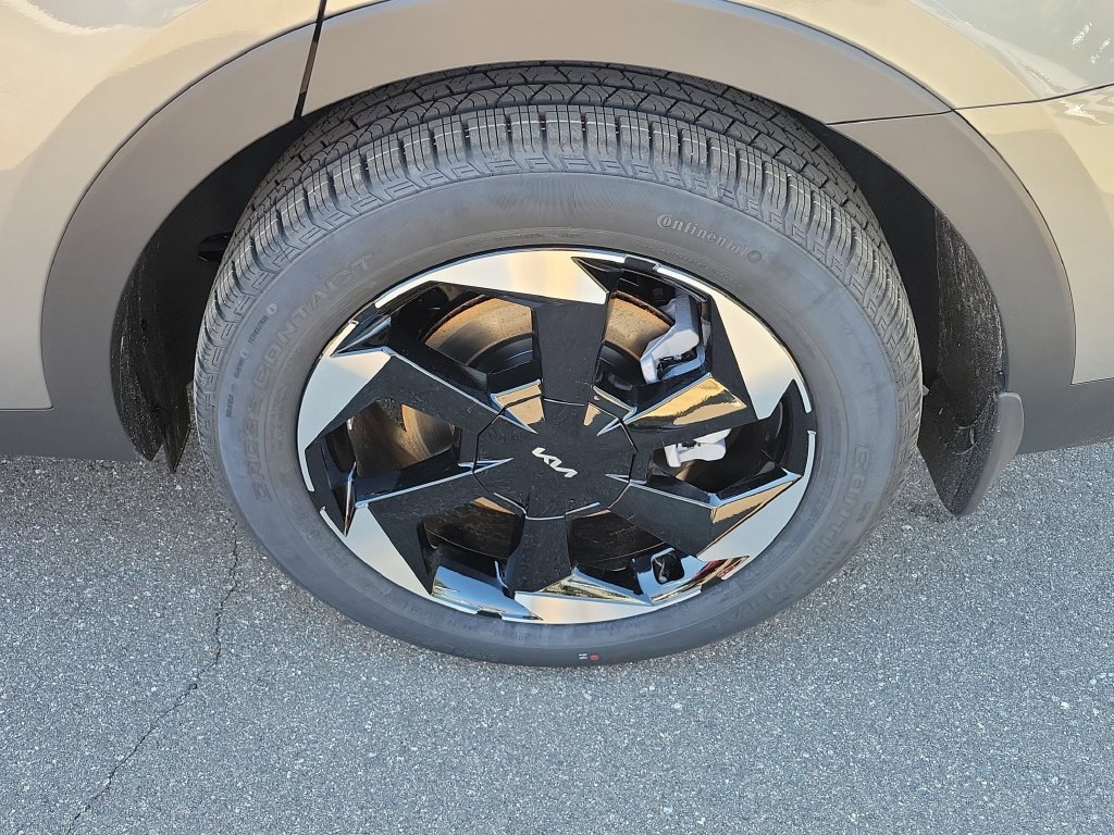 New 2026 Steel Gray Kia EX image 39