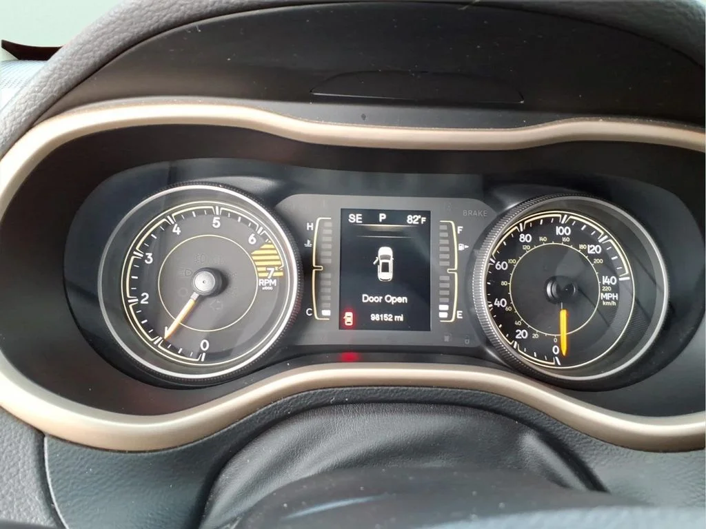 Used 2017 Red Jeep Sport image 22