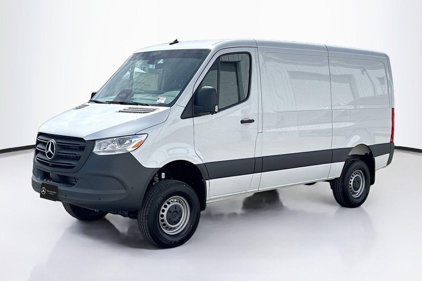 New 2026 Arctic White Mercedes-Benz  image 1