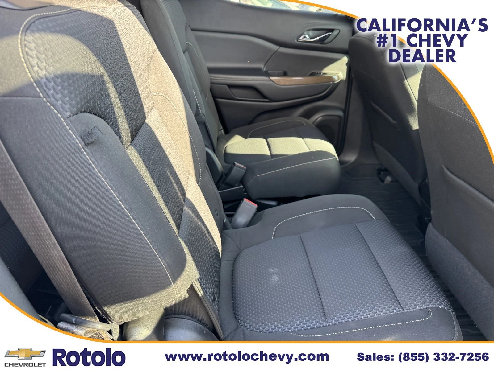Used 2023 Summit White GMC SLE image 16