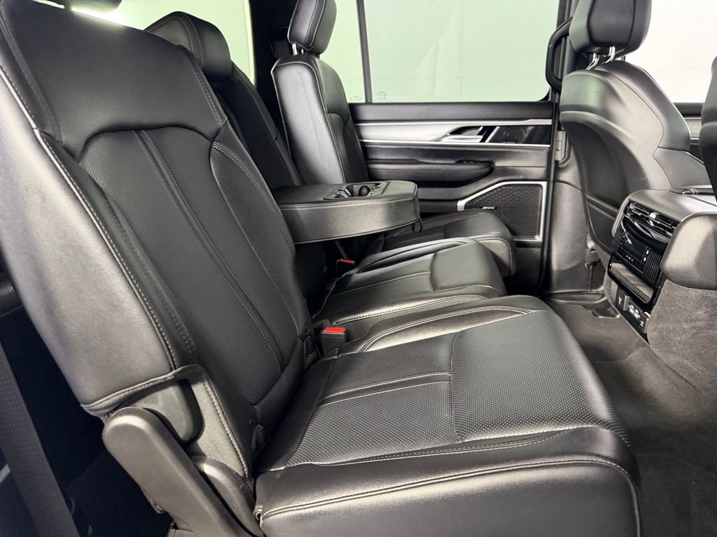 Certified Used 2025 White Jeep Base image 31