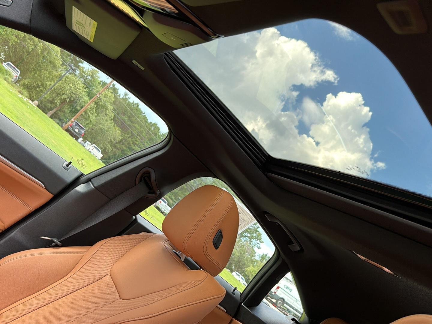 Used 2023 Black Sapphire Metallic BMW eDrive35 image 31