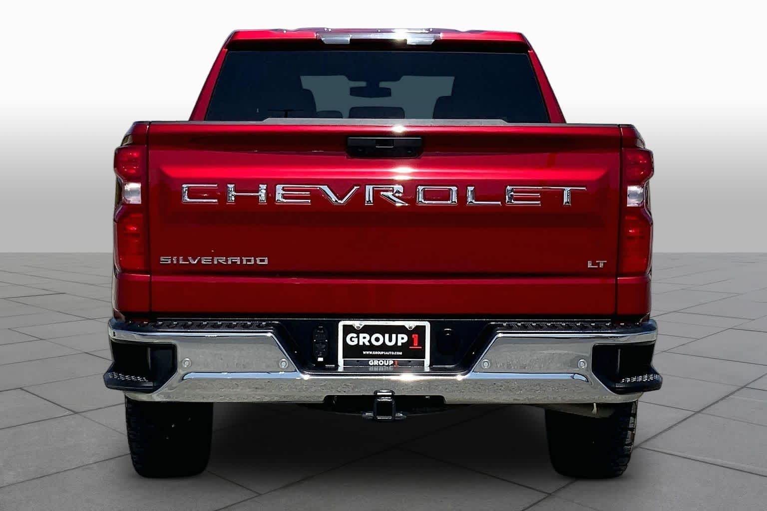 Used 2022 Cherry Red Tintcoat Chevrolet LT image 5