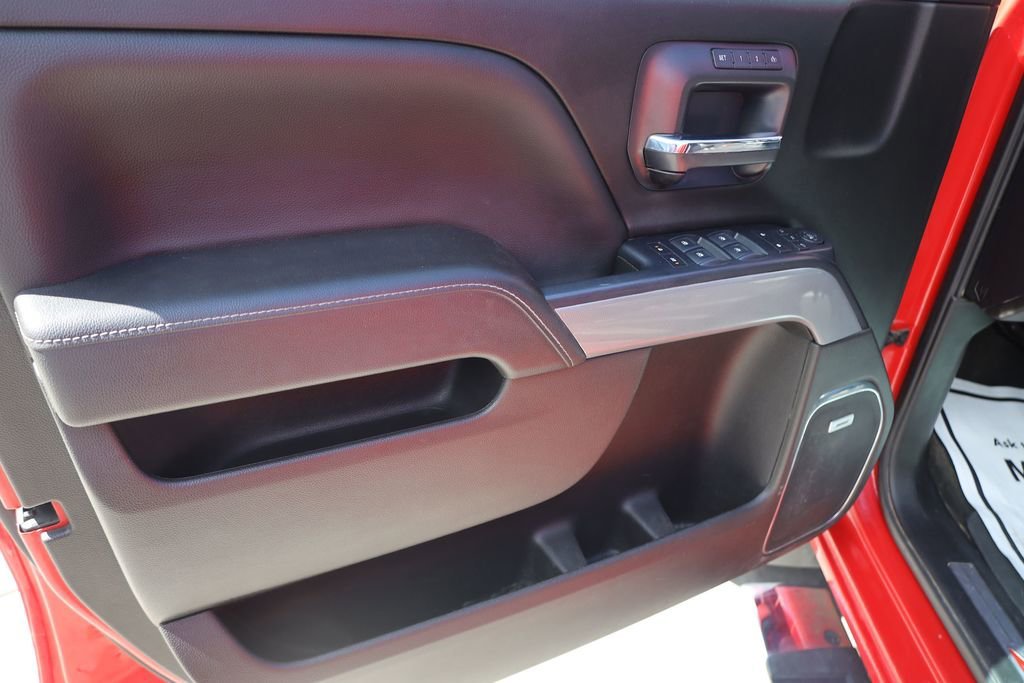 Used 2018 Red Hot Chevrolet LTZ image 10