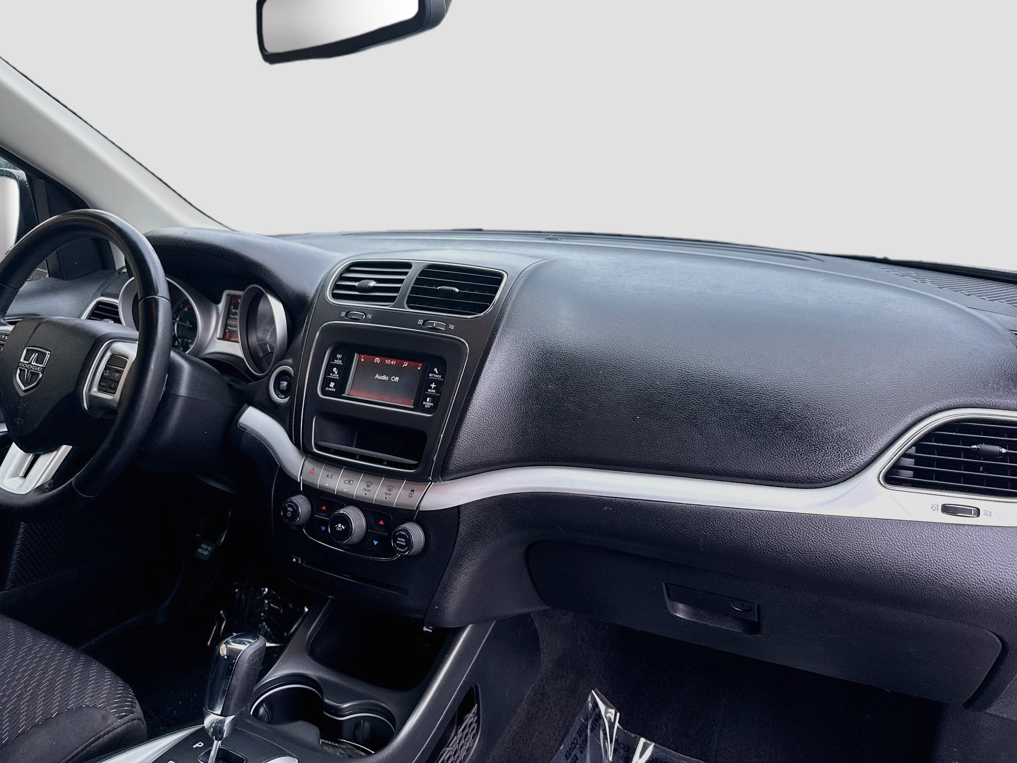Used 2019 Pitch Black Clearcoat Dodge SE image 29