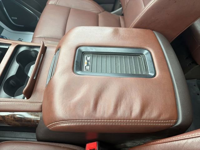 2019 Chevrolet Suburban Premier - Photo 33