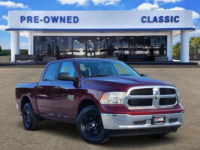 2021 RAM 1500 Classic SLT 4x4 Crew Cab 5'7's photo