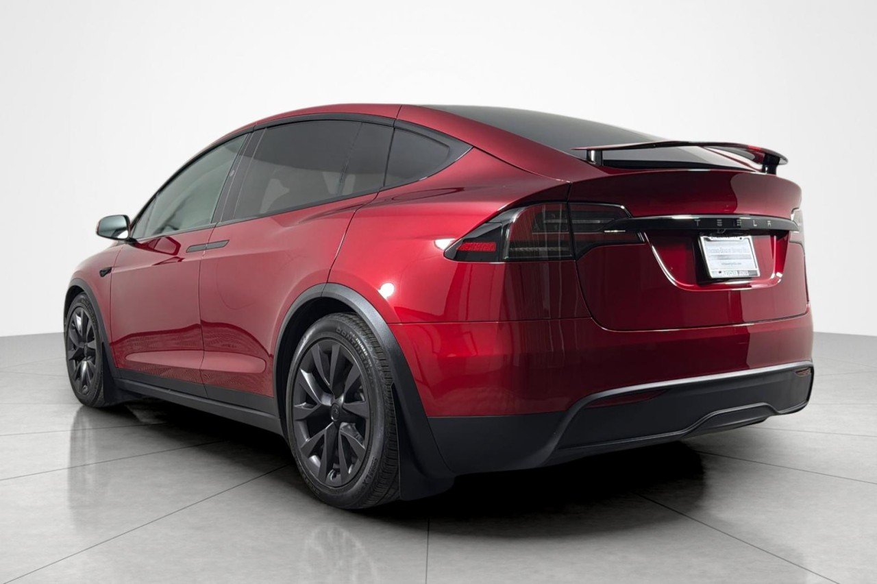 Used 2024 RED Tesla  image 3