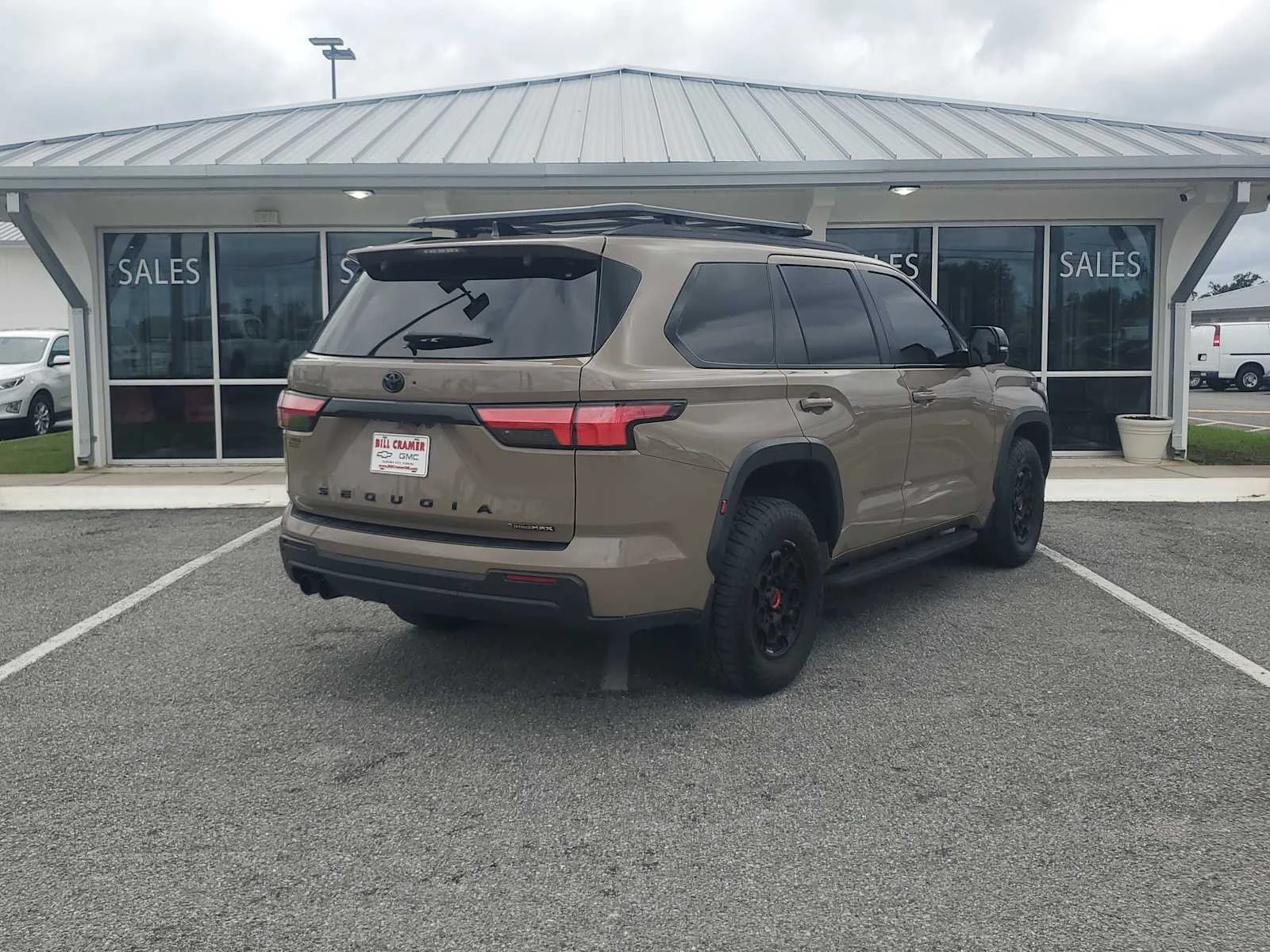 Used 2025  Toyota SR5 image 7