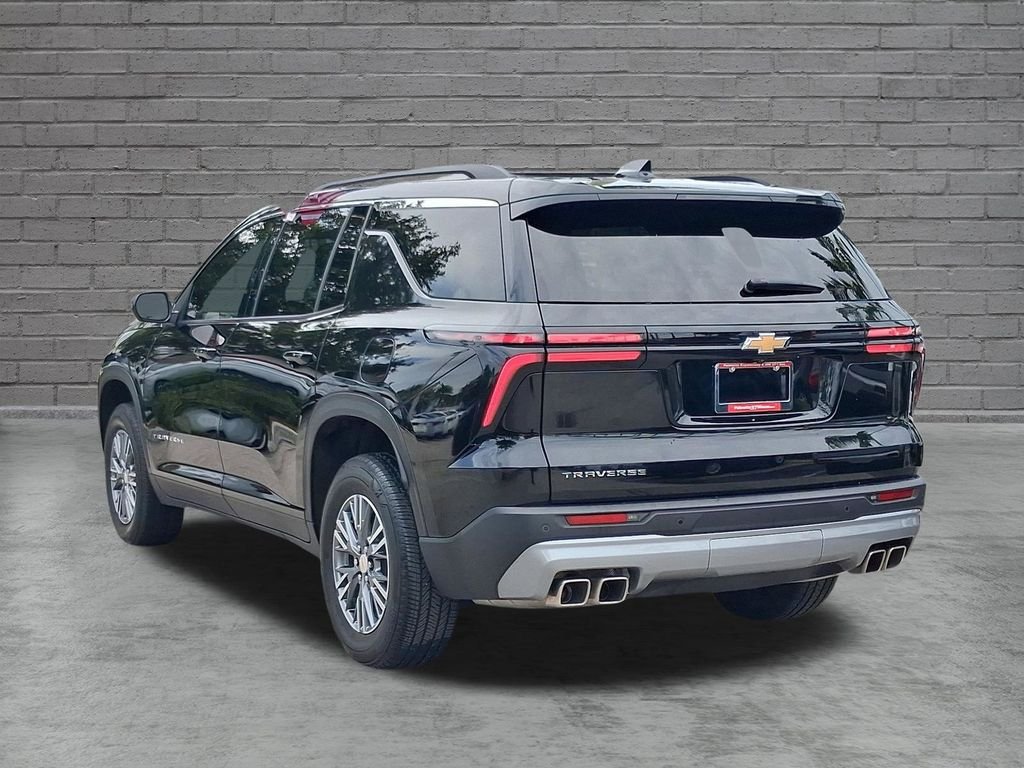 Used 2025 Black Chevrolet LT image 4