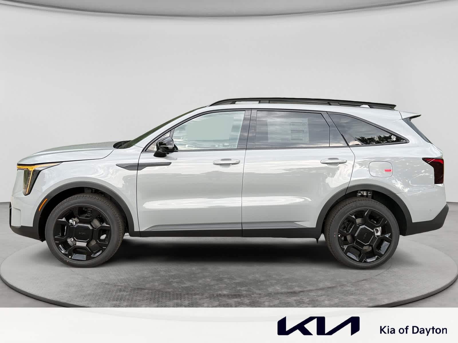 New 2026 Wolf Gray Kia X-Line SX Prestige image 8