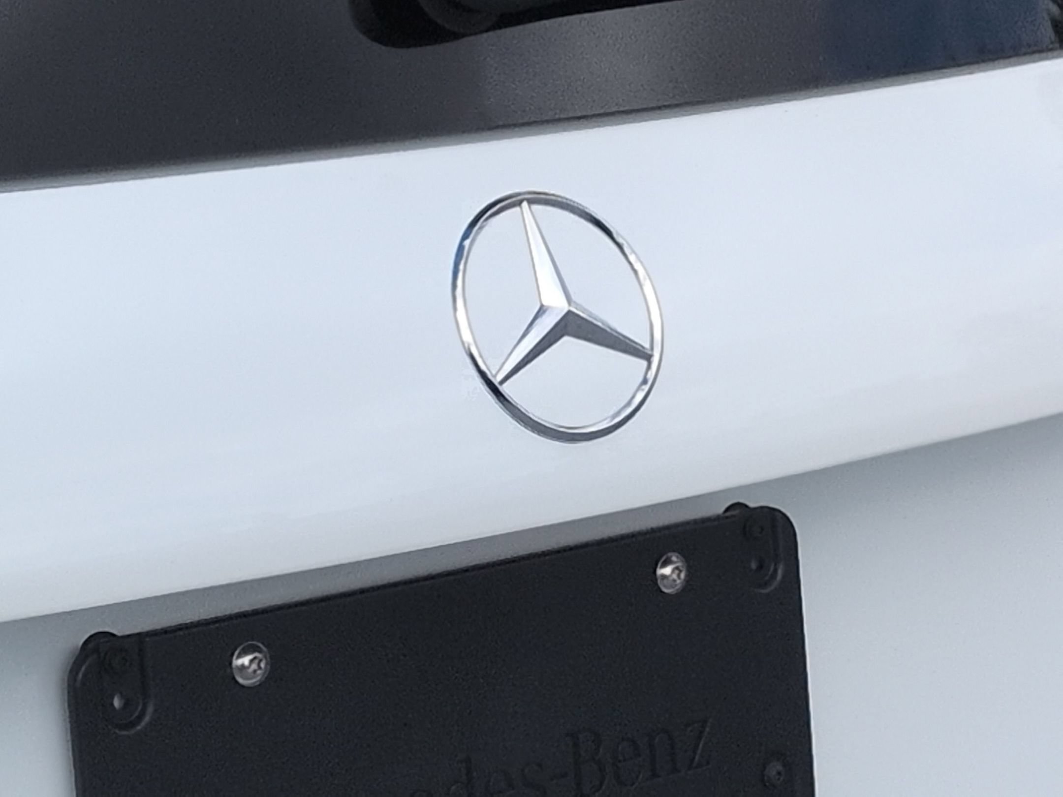 New 2026 Polar White Mercedes-Benz GLB 250 image 47