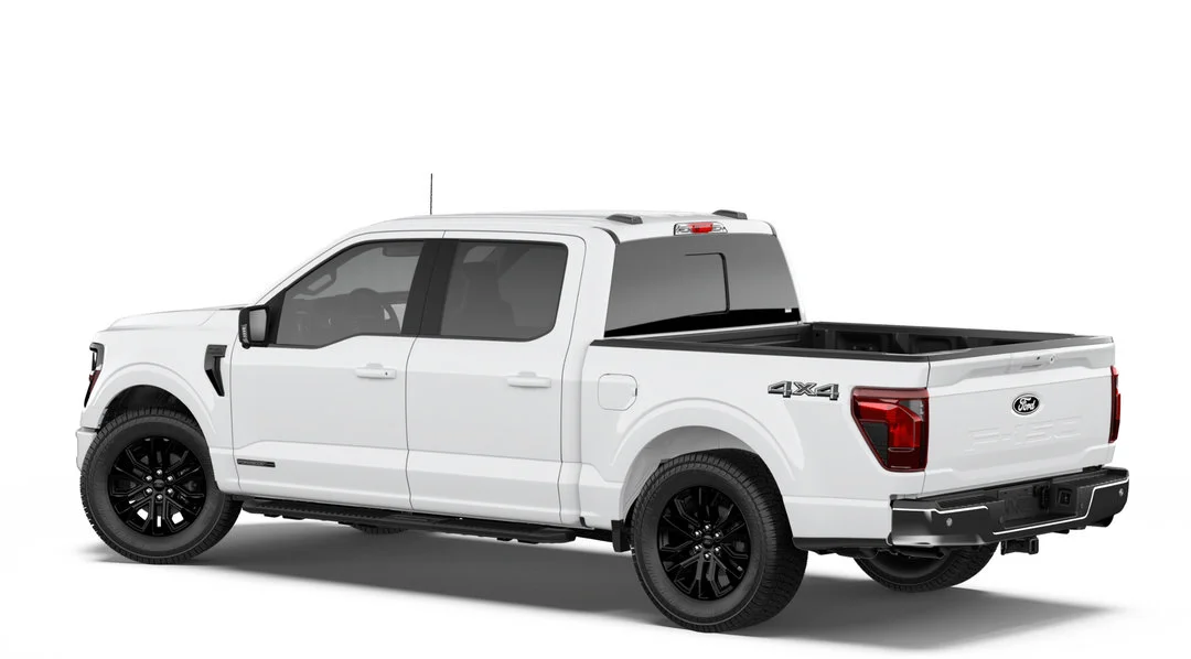 New 2026 Agate Black Metallic Ford XLT image 2