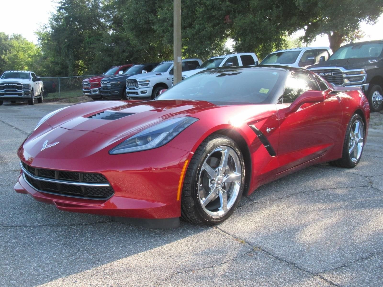 Used 2014 Red Chevrolet Base image 4