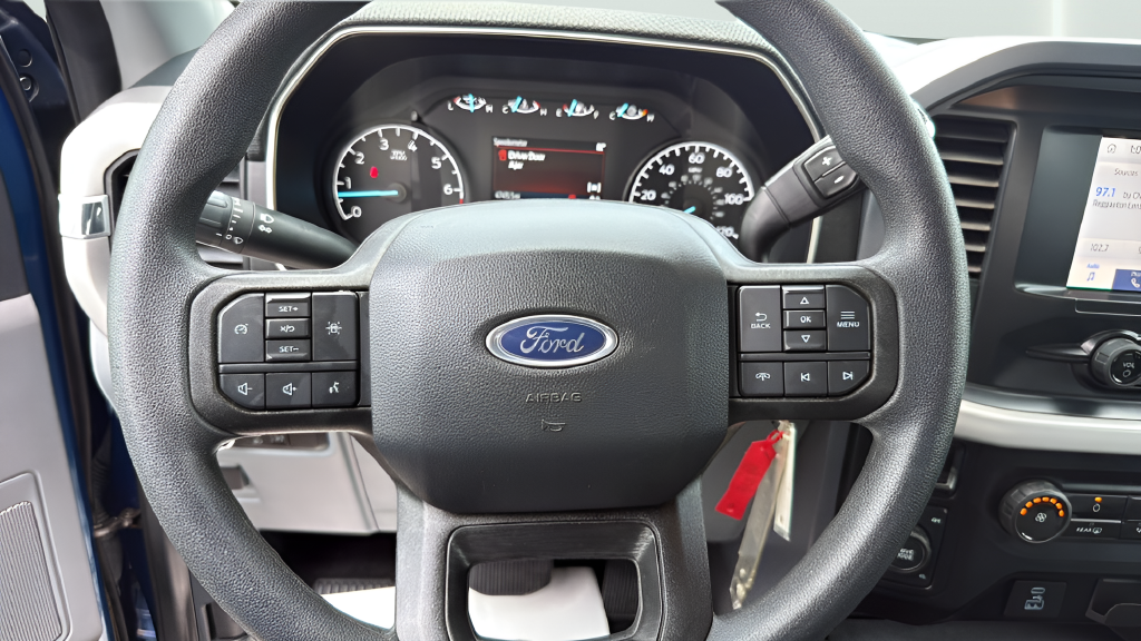 Used 2023 Blue Ford XLT image 14