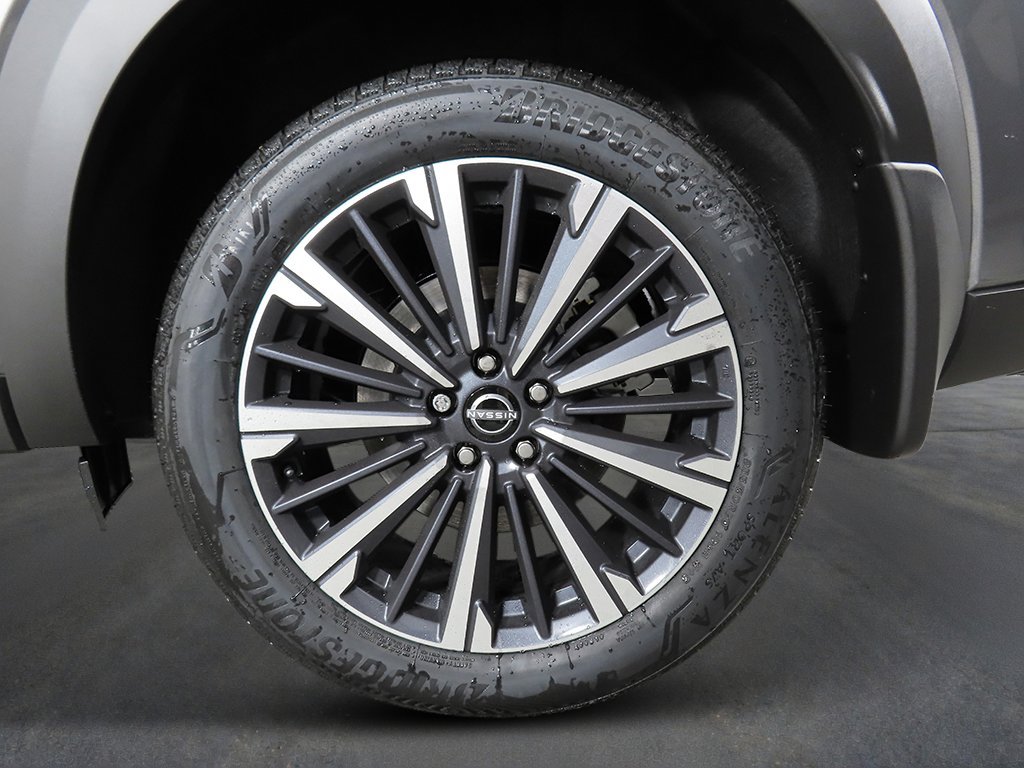 New 2026 Gun Metallic Nissan Platinum image 9
