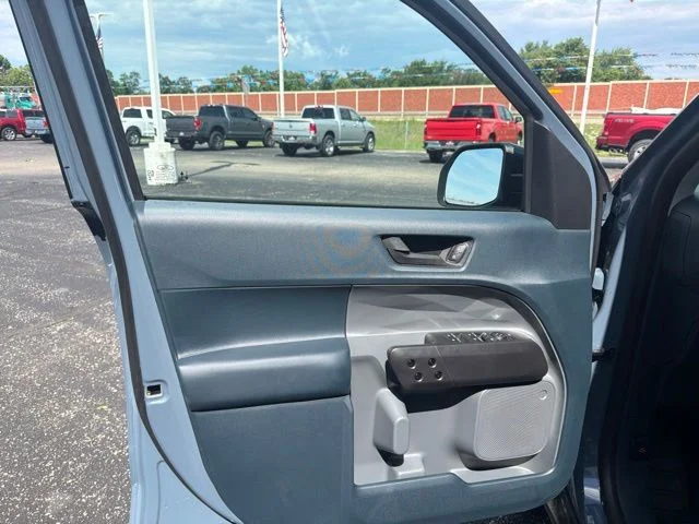 New 2026 Azure Gray Metallic Tri-Coat Ford XLT image 11