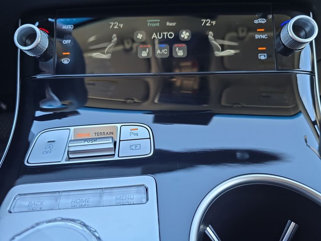 2026 GENESIS GV70 Standard - Photo 19