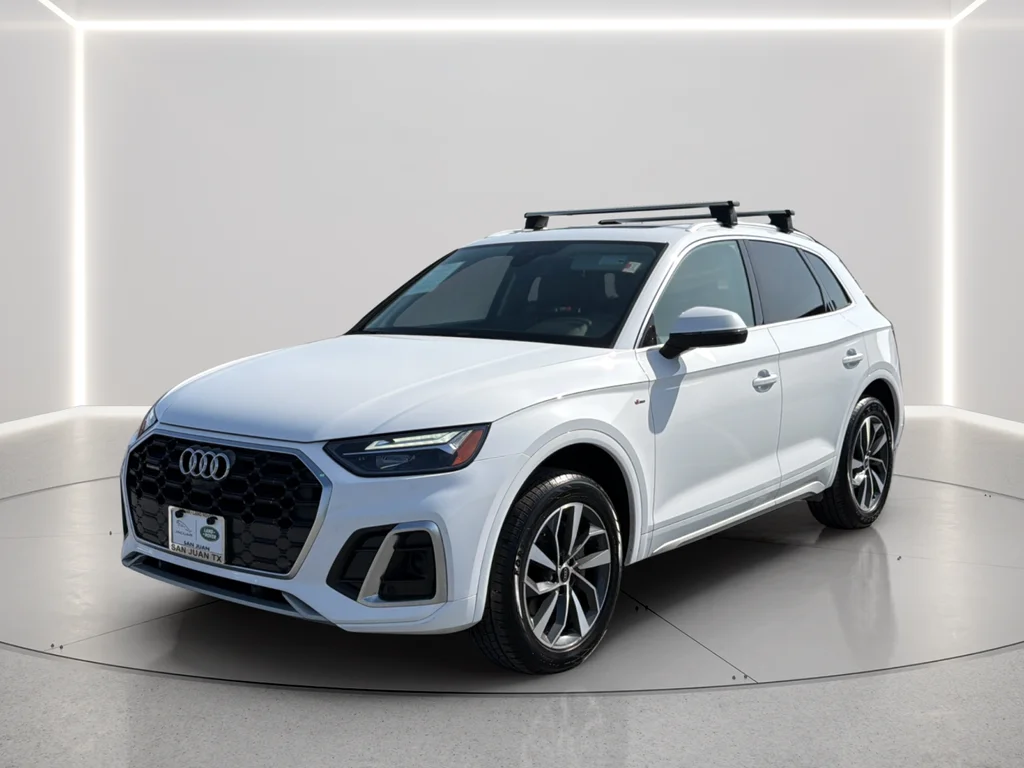 Used 2024  Audi 45 S line Premium image 1