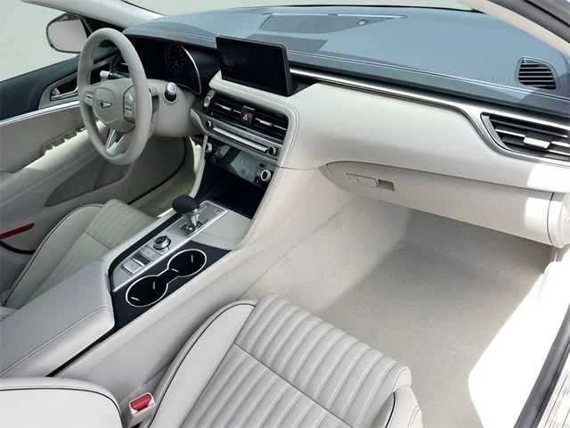 Used 2026 White Genesis 2.5T Prestige image 20