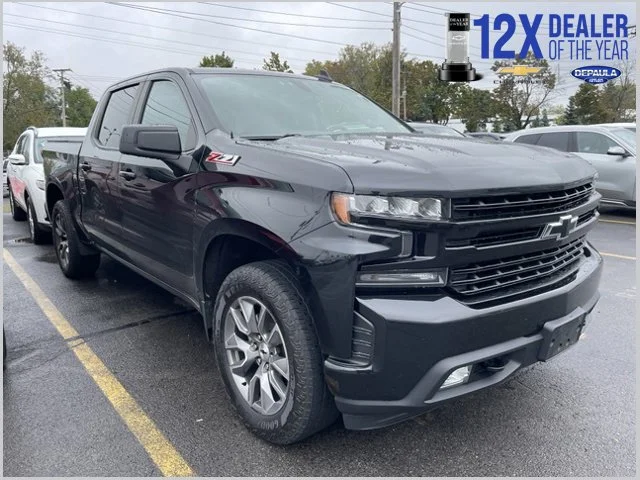 2021 Chevrolet Silverado 1500 RST 4WD photo