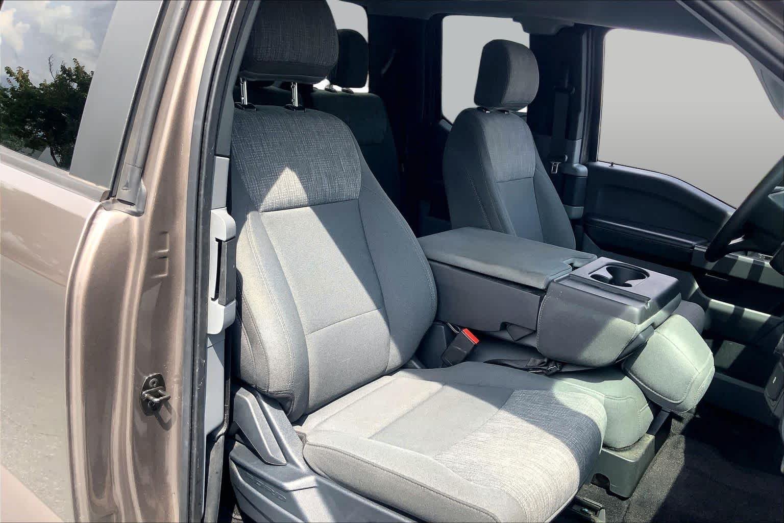 Used 2021 Stone Gray Metallic Ford XLT image 9