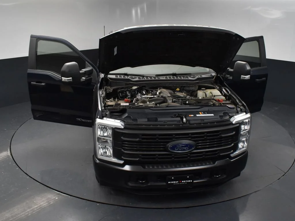 2025 Ford F-250 Super Duty XL - Photo 37