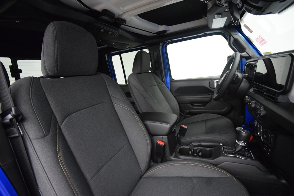 New 2026 Hydro Blue Pearlcoat Jeep Sport S image 17