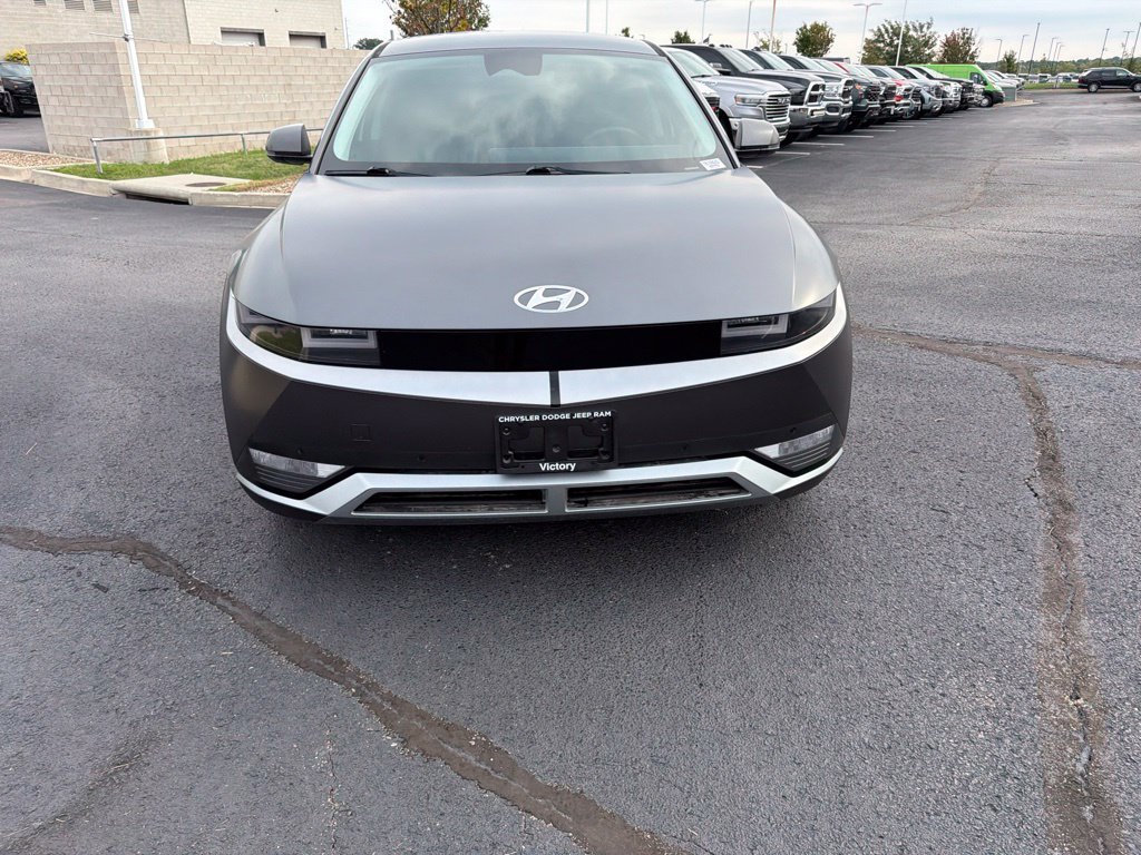 Used 2023 Hyundai IONIQ 5 SEL with VIN KM8KNDAF8PU199043 for sale in Kansas City, KS