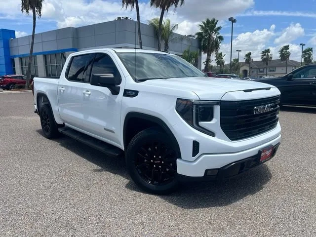 Used 2024 Summit White GMC Elevation image 1