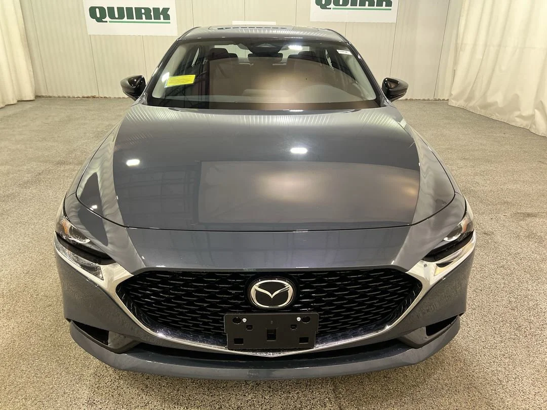 2026 Mazda Mazda3 Carbon Edition - Photo 2