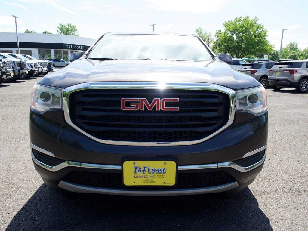 Used 2019 GMC Acadia SLE-1 with VIN 1GKKNRLS7KZ111028 for sale in East Windsor, NJ