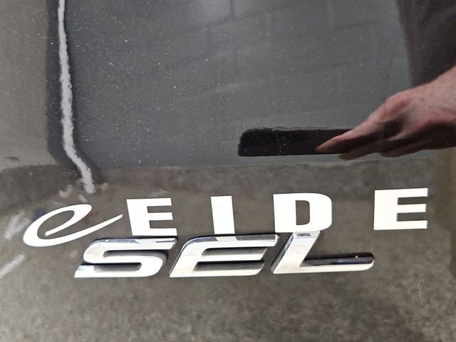 Used 2023 Black Ford SEL image 34