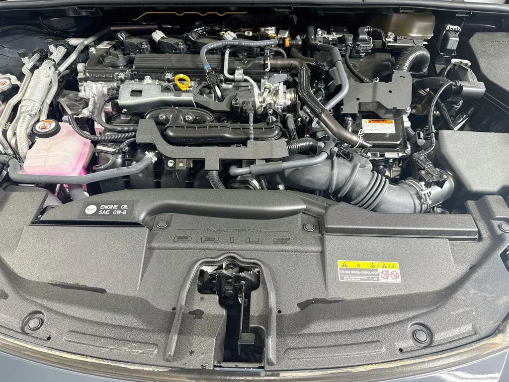 2026 Toyota Prius Plug-in Hybrid XSE Premium - Photo 29